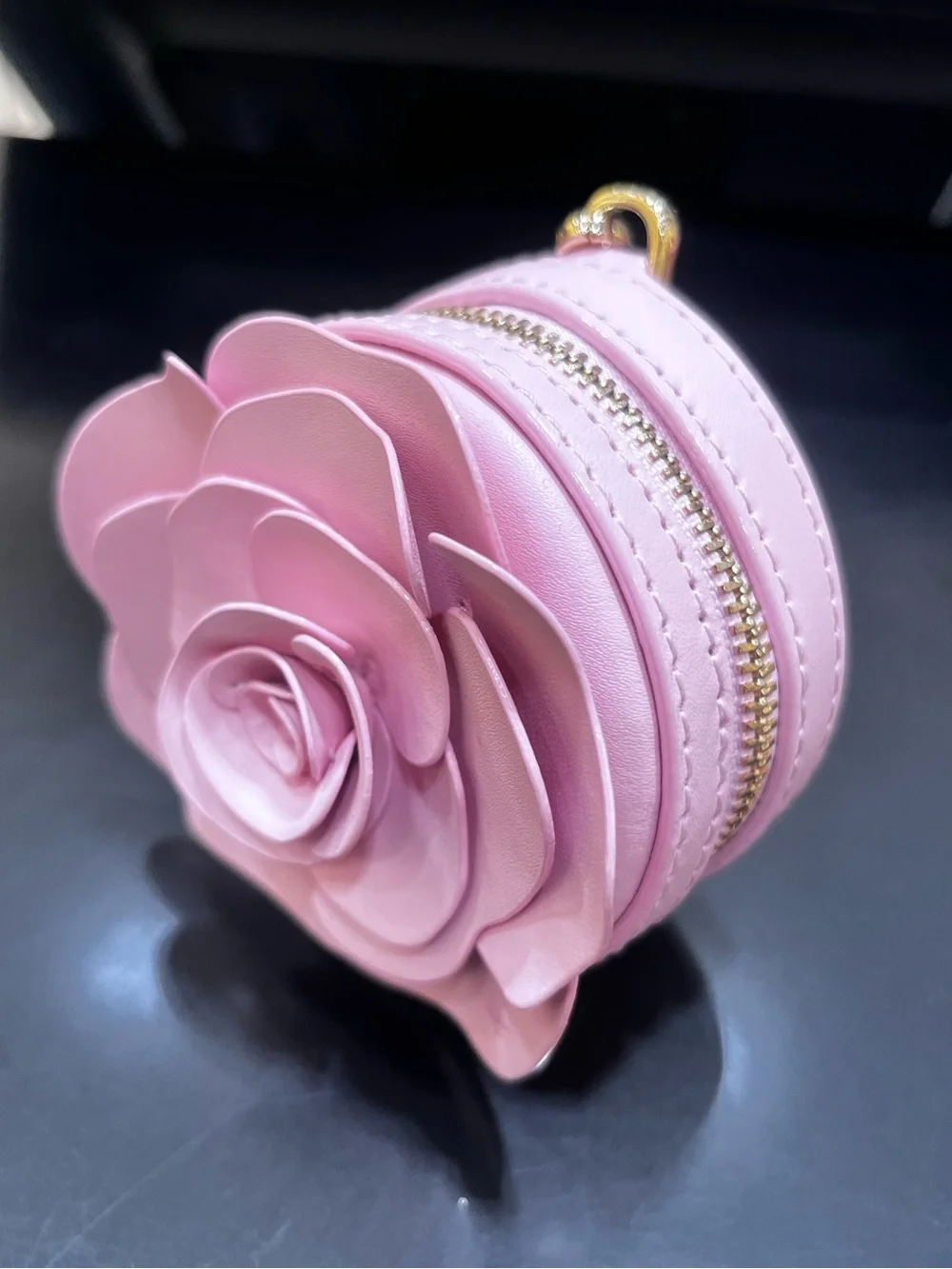 New kate spade Pale Pink Floral Key & Card Holder with Gold Hardware